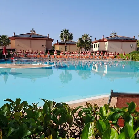 Villaggio Afrodite * Solfara Mare