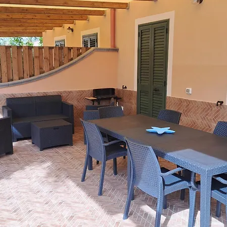 Villaggio Afrodite * Solfara Mare